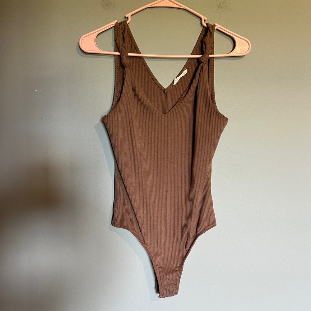 Altar’d State Bodysuit Size Medium